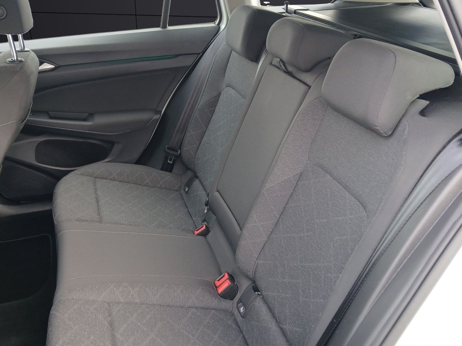Volkswagen Golf VIII Variant TDI Life DSG LED Navi AID ACC  foto 11