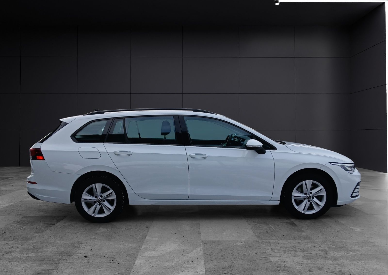 Volkswagen Golf VIII Variant TDI Life DSG LED Navi AID ACC  foto 6