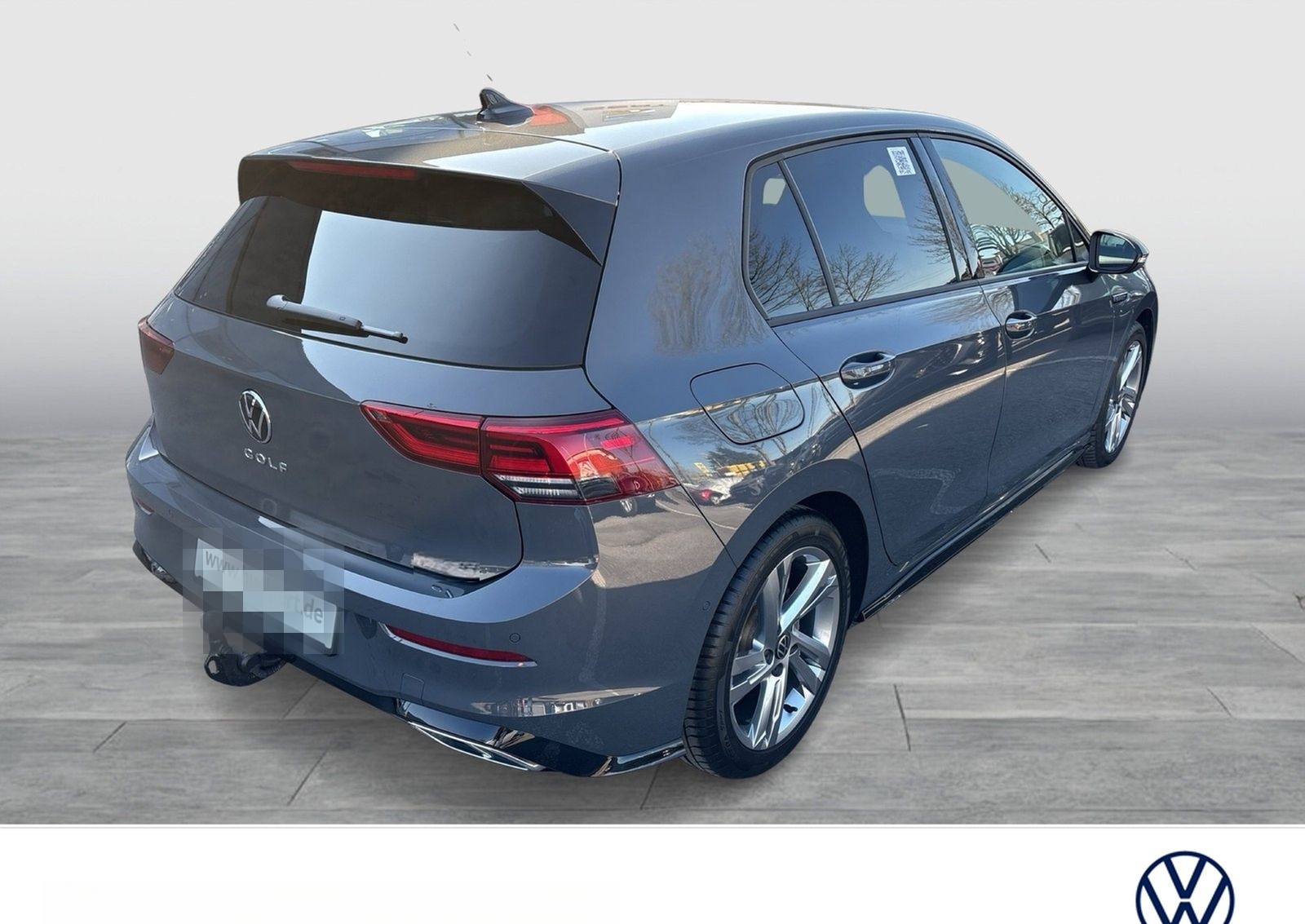 Volkswagen Golf VIII 1.5 eTSI R-LINE AHK CAM ACC CARPLAY foto 5