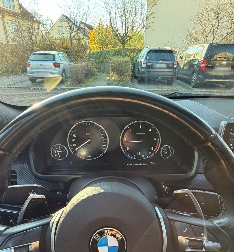 BMW X5 M50 d foto 11