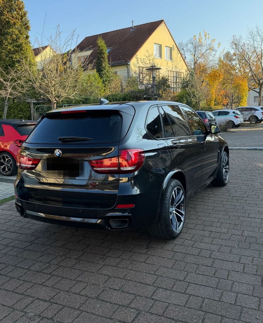 BMW X5 M50 d foto 4