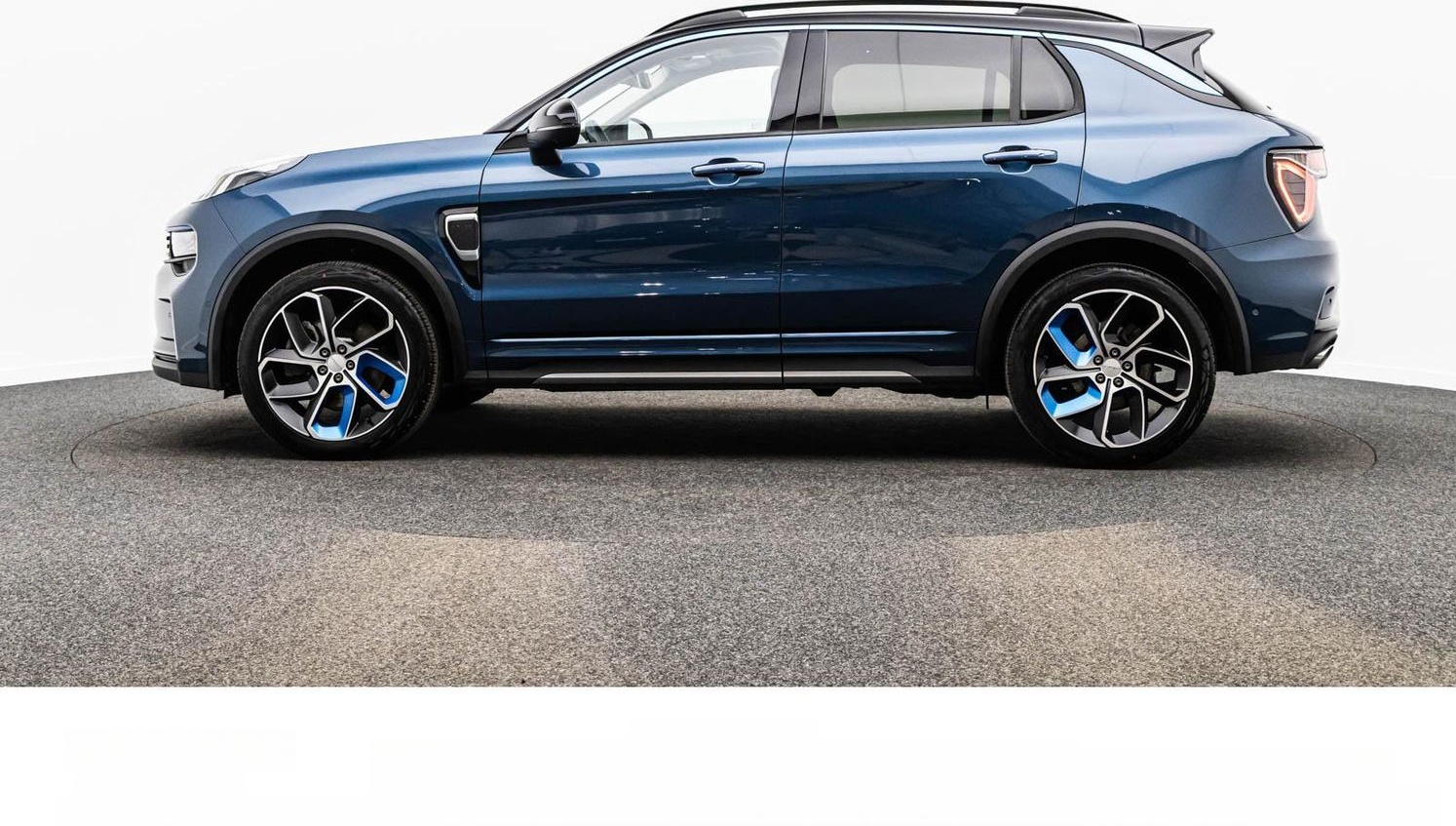 Lynk&Co LYNK & CO 01 1.5T PHEV 3.3kW ACC/TOTW/PANO/360° foto 12