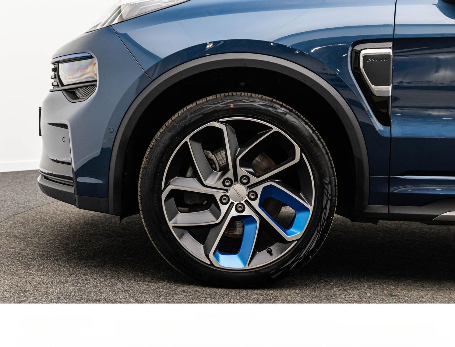 Lynk&Co LYNK & CO 01 1.5T PHEV 3.3kW ACC/TOTW/PANO/360° foto 13