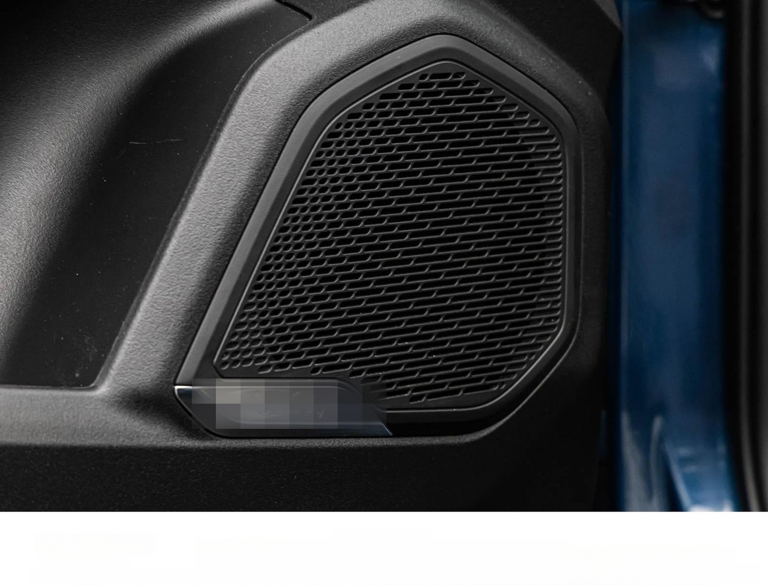 Lynk&Co LYNK & CO 01 1.5T PHEV 3.3kW ACC/TOTW/PANO/360° foto 15