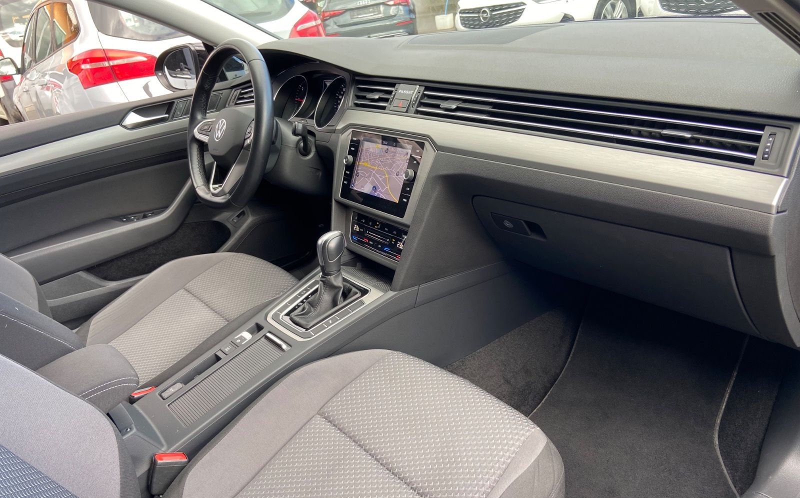 Volkswagen Passat Variant Conceptline foto 15