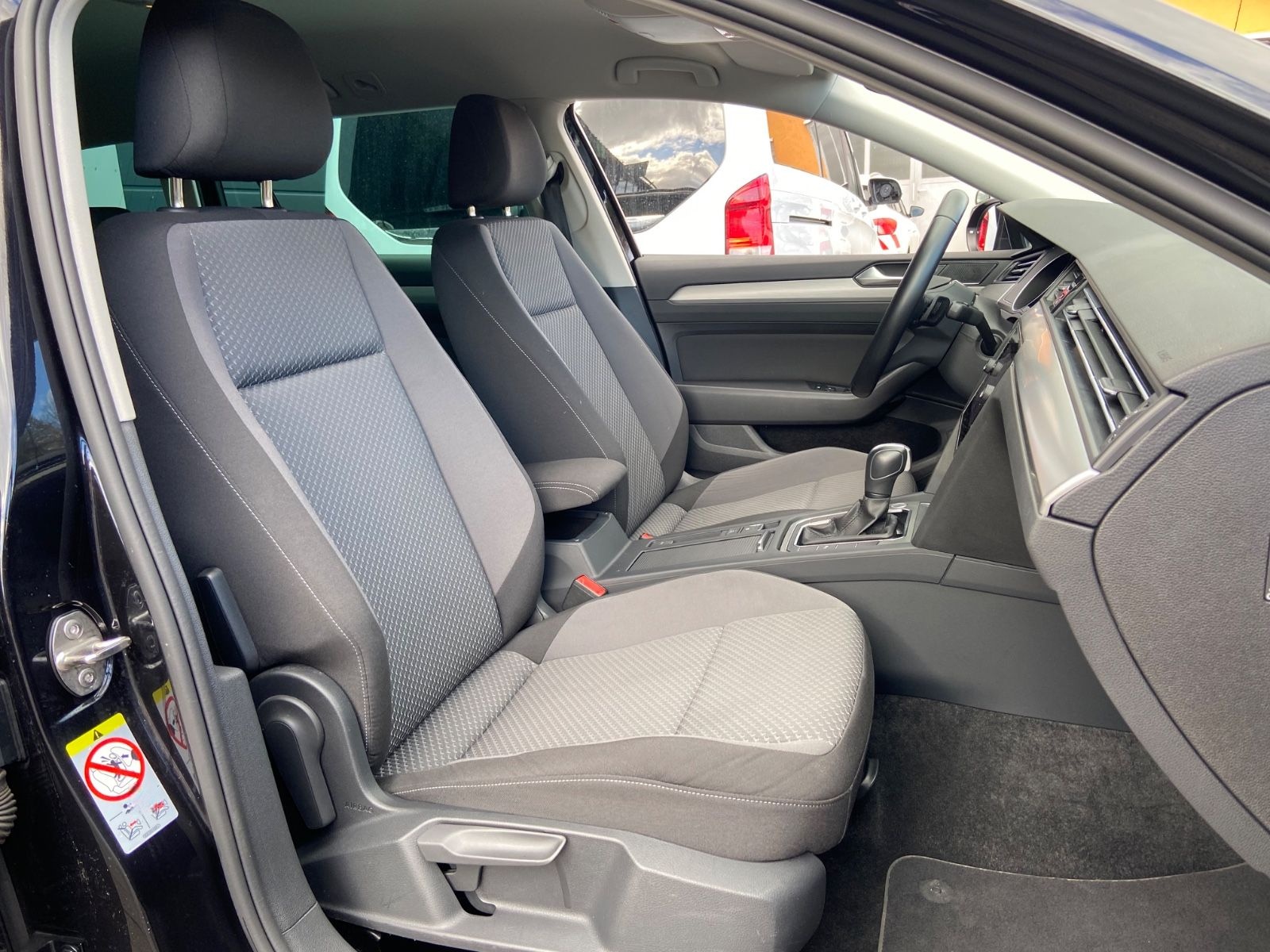 Volkswagen Passat Variant Conceptline foto 16