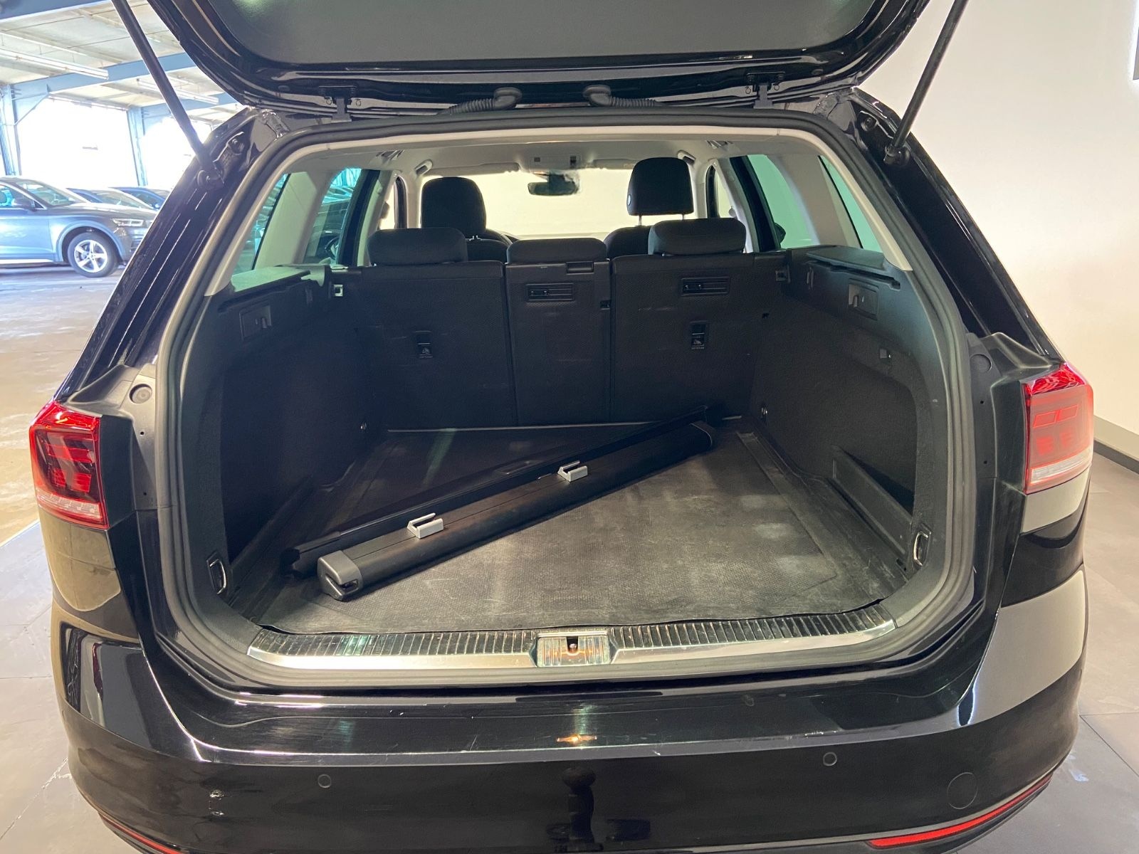 Volkswagen Passat Variant Conceptline foto 6