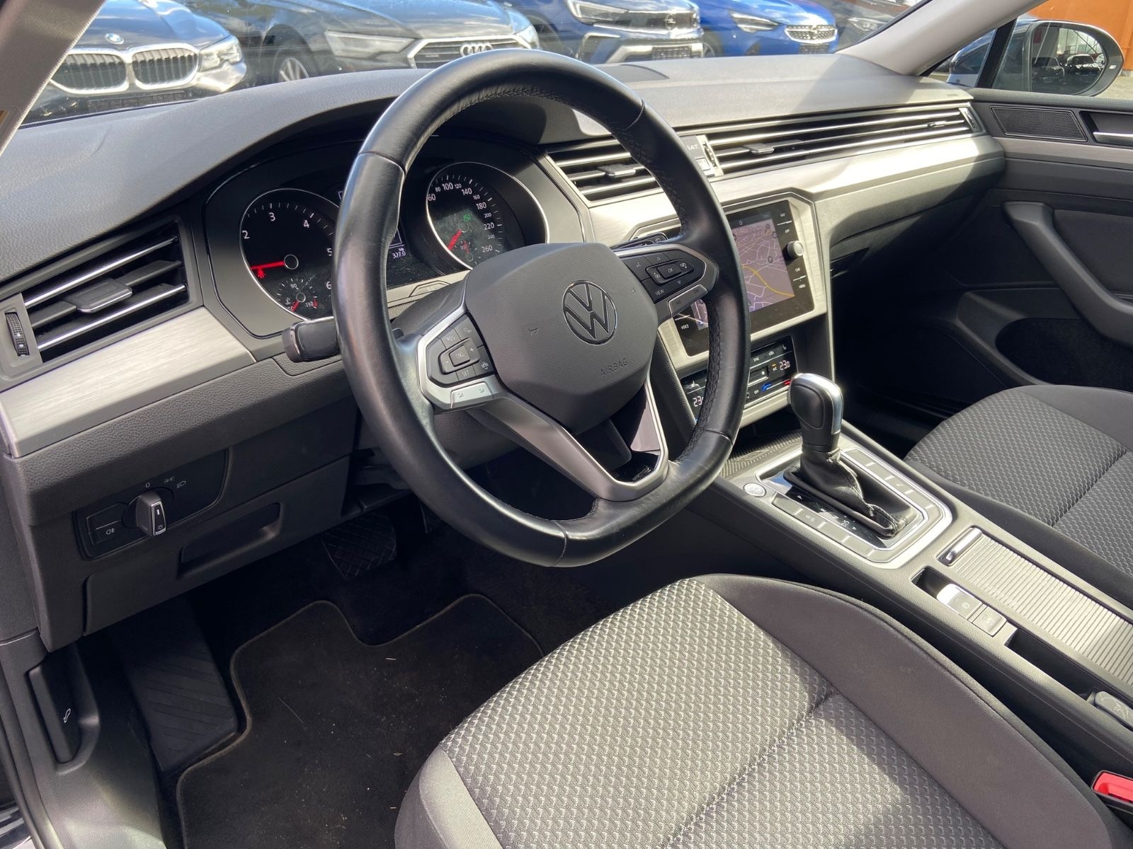 Volkswagen Passat Variant Conceptline foto 10