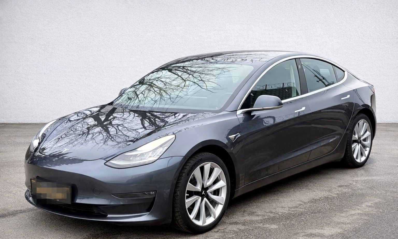 Tesla Model 3 Standard Range Plus RWD foto 2