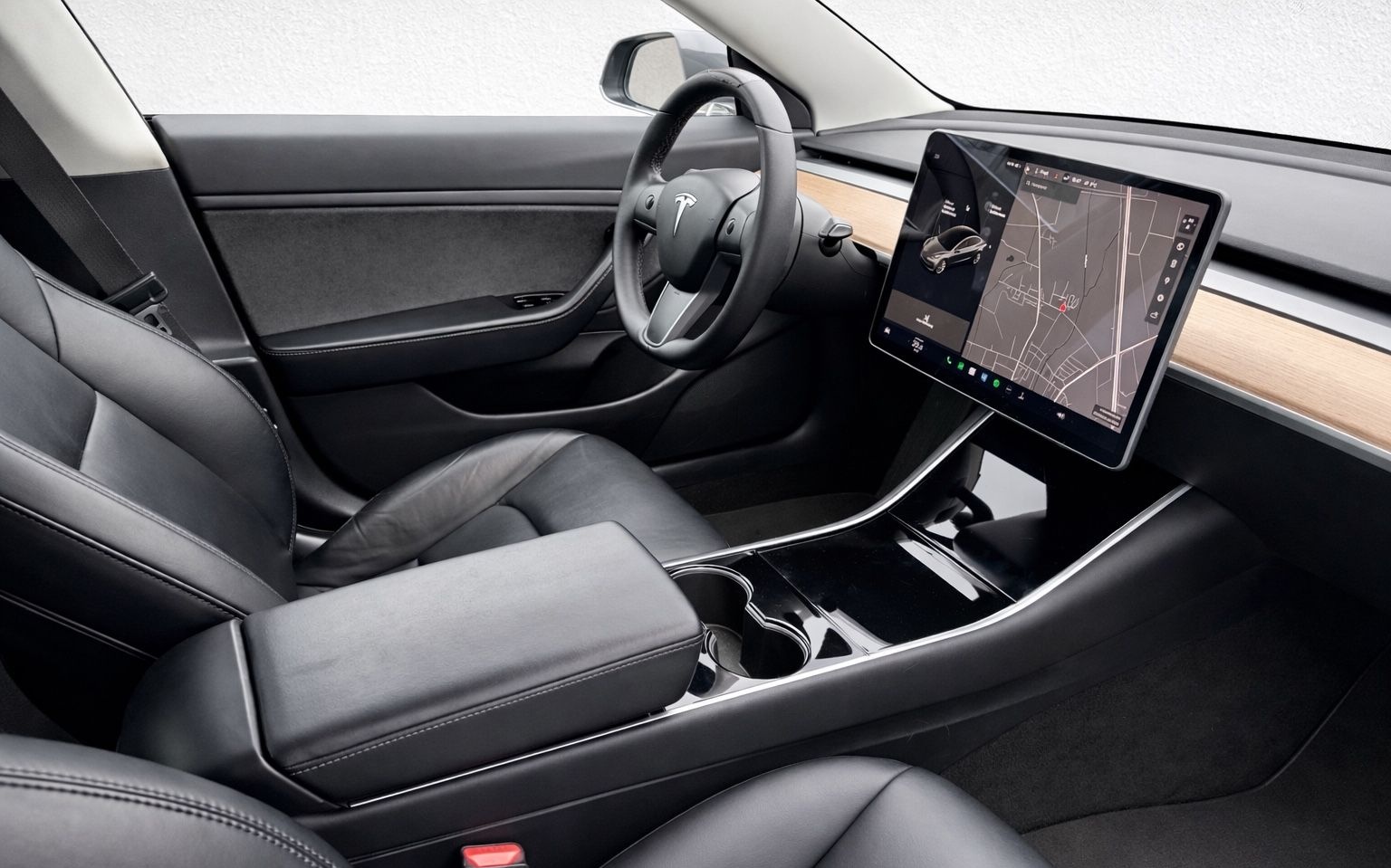 Tesla Model 3 Standard Range Plus RWD foto 7