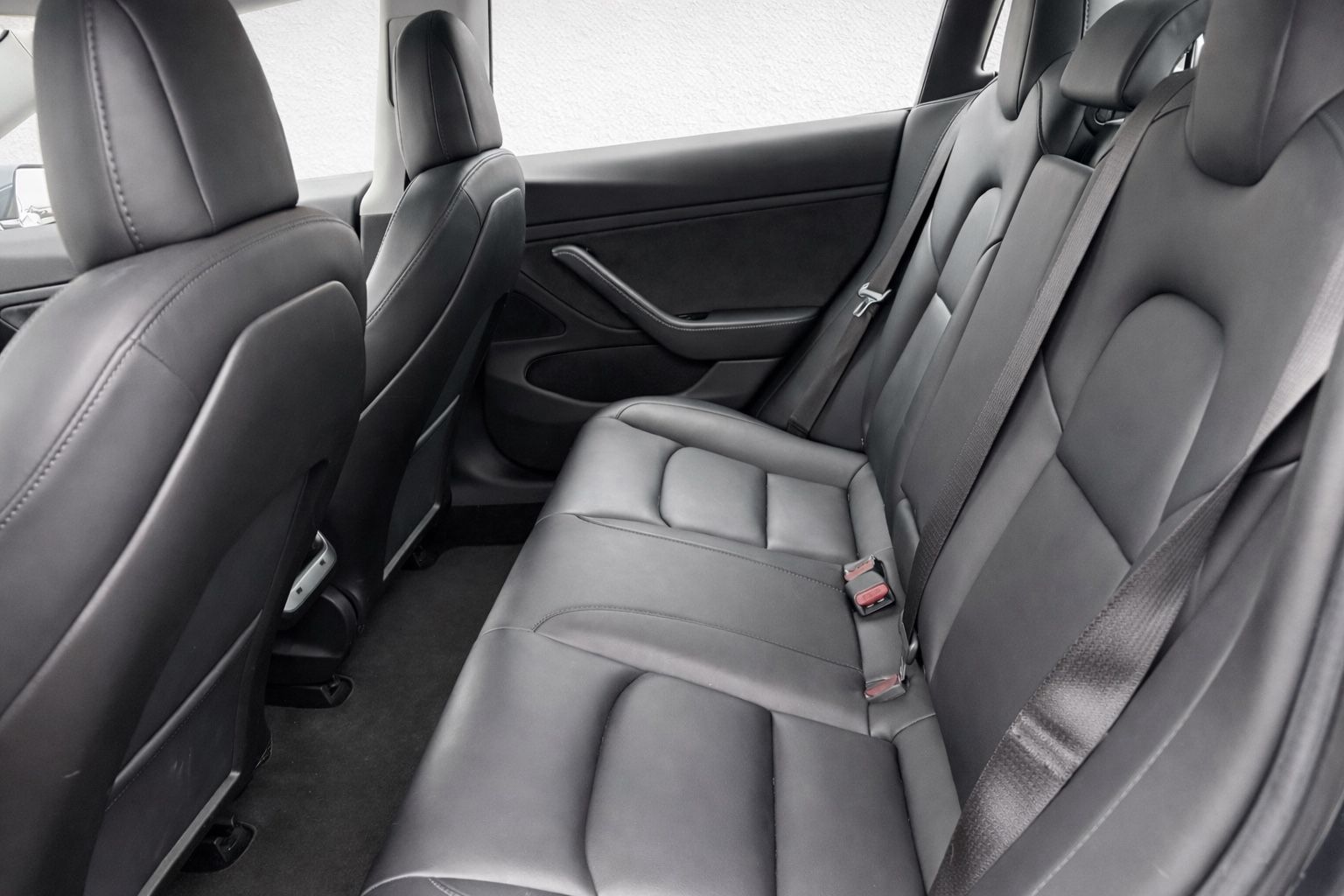 Tesla Model 3 Standard Range Plus RWD foto 8