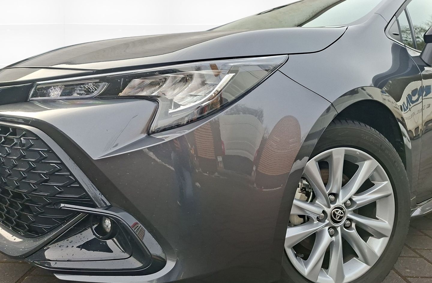 Toyota Corolla 1.8 Hybrid Touring Sports Business +Navi foto 7