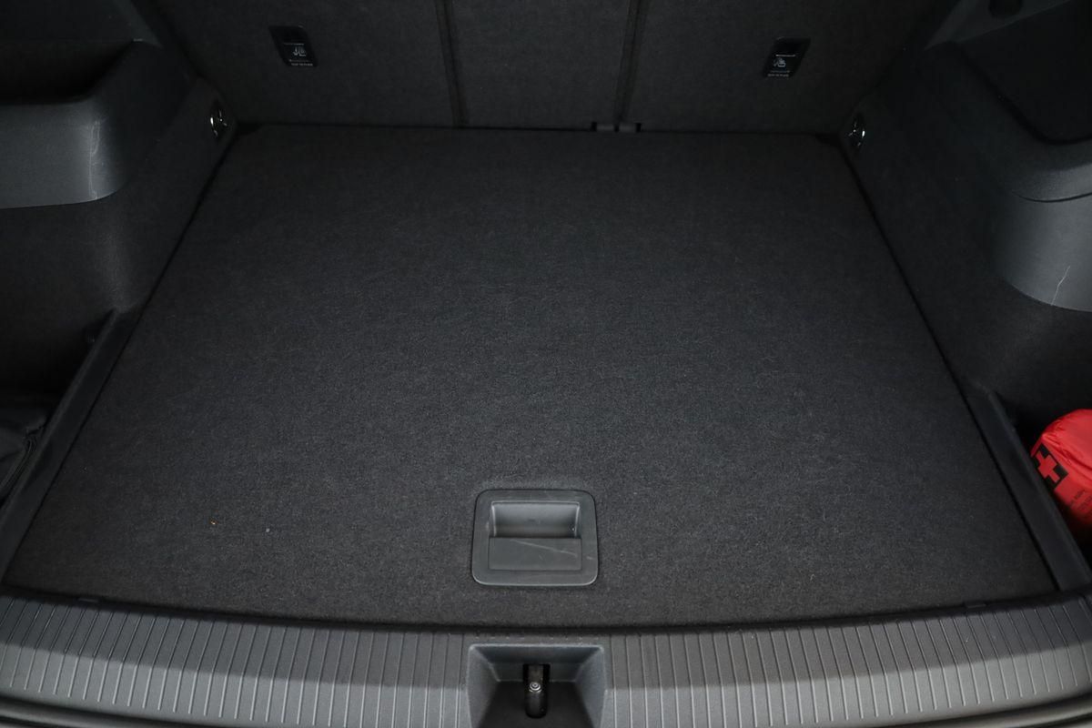 Volkswagen Tiguan 2.0 TDI DSG R-Line Pano Navi Keyless 20" foto 12