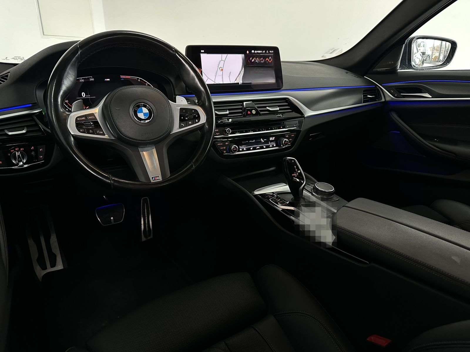 BMW 520 d xDrive M Sport |H-UP |H&K |BUSINESS|LED foto 11