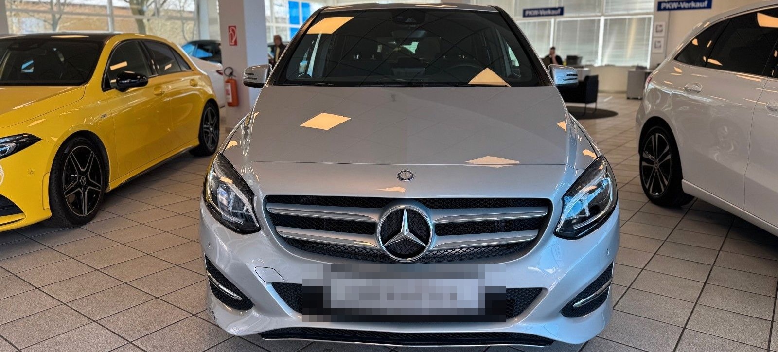 Mercedes-Benz B 220 Style 4Matic 7G-DCT Rü-Ka LED AHK TWA Navi foto 2