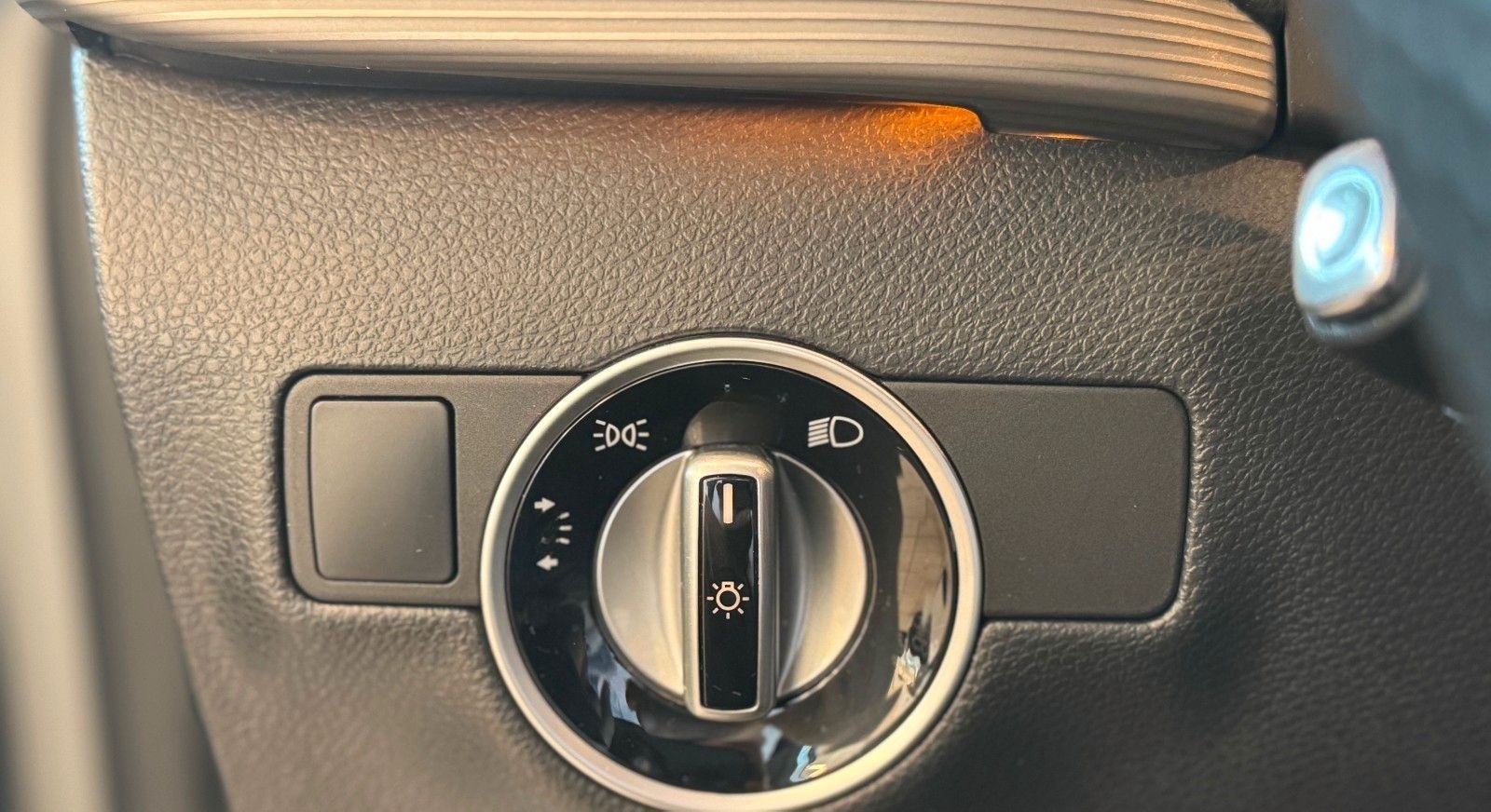 Mercedes-Benz B 220 Style 4Matic 7G-DCT Rü-Ka LED AHK TWA Navi foto 14