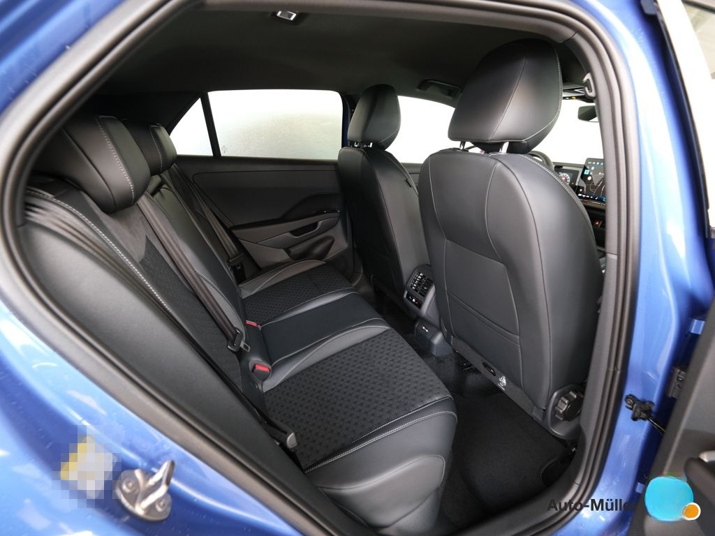 Volkswagen T-Roc  R-Line 1.5 l eTSI 7-Gang-DSG Navi *Black foto 13