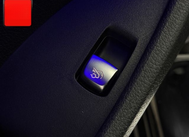 Mercedes-Benz E 200 Coupe AMG SPORT LED+WIDESCREEN+KAMERA+ foto 25