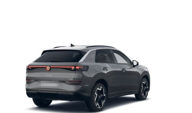Volkswagen T-Roc R-Line 1.5l eTSI DSG Allwetter IQ.Drive el foto 6