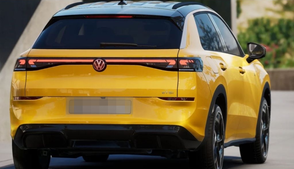 Volkswagen T-Roc R-Line 1.5l eTSI DSG Allwetter el.Heckklap foto 6