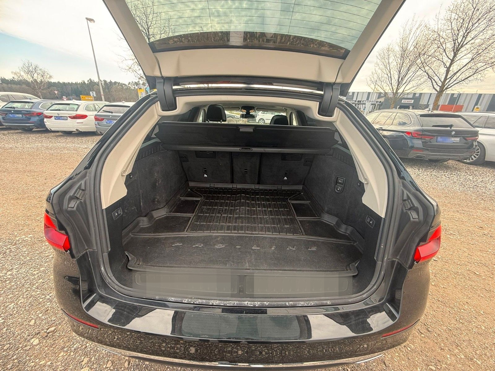 BMW 530d Touring Luxury Line /ACC/Pano/AHK/HuD/HiFi foto 11