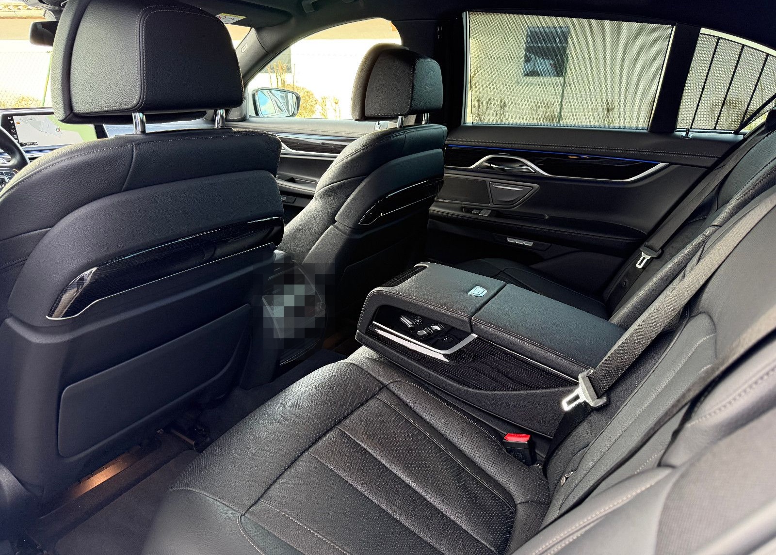 BMW 750ixDrive M-SPORT/MASSAGE/AHK/NIGHTV./LASER/H&K foto 25