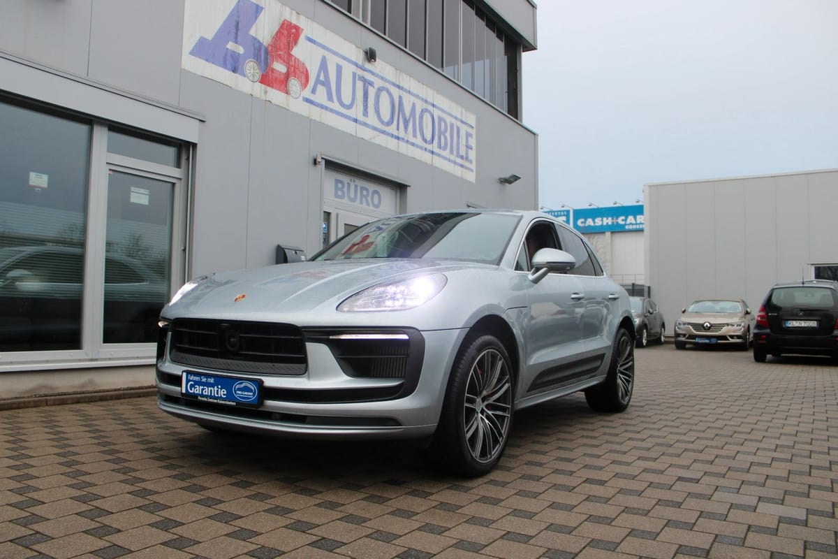 Porsche Macan S