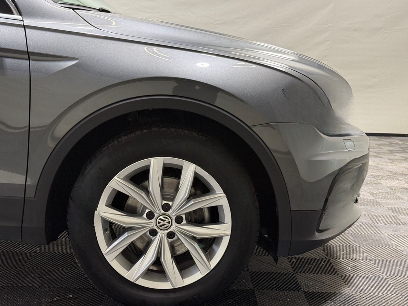 Volkswagen Tiguan Highline 2.0 TDI | PANO LED ACC PDC DAB foto 15