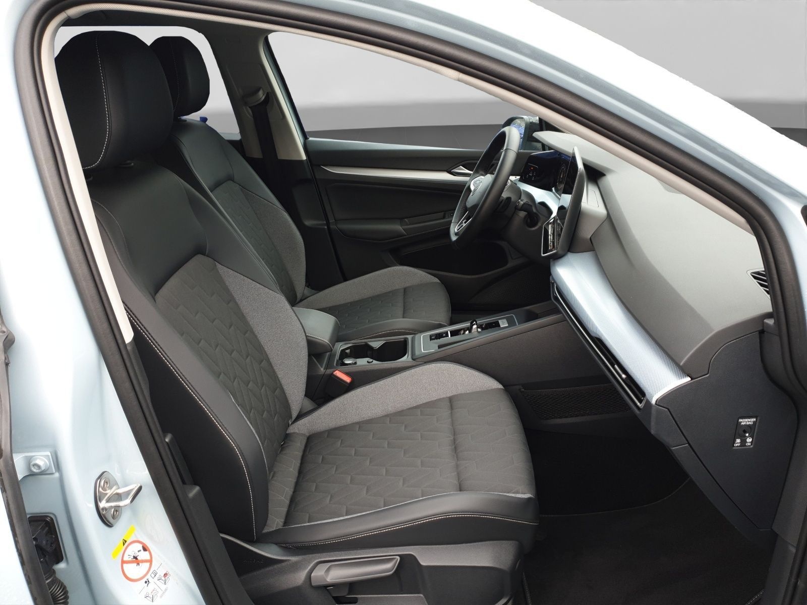 Volkswagen Golf 1.5 eTSI DSG GOAL LED ACC SITZHZ LM16 foto 4