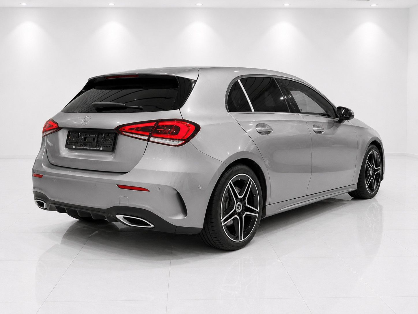 Mercedes-Benz A 250 AMG Line foto 6