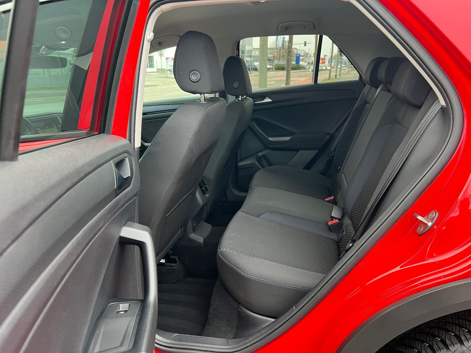 Volkswagen T-Roc 1,5 TSI ACT United Finanzierung foto 14