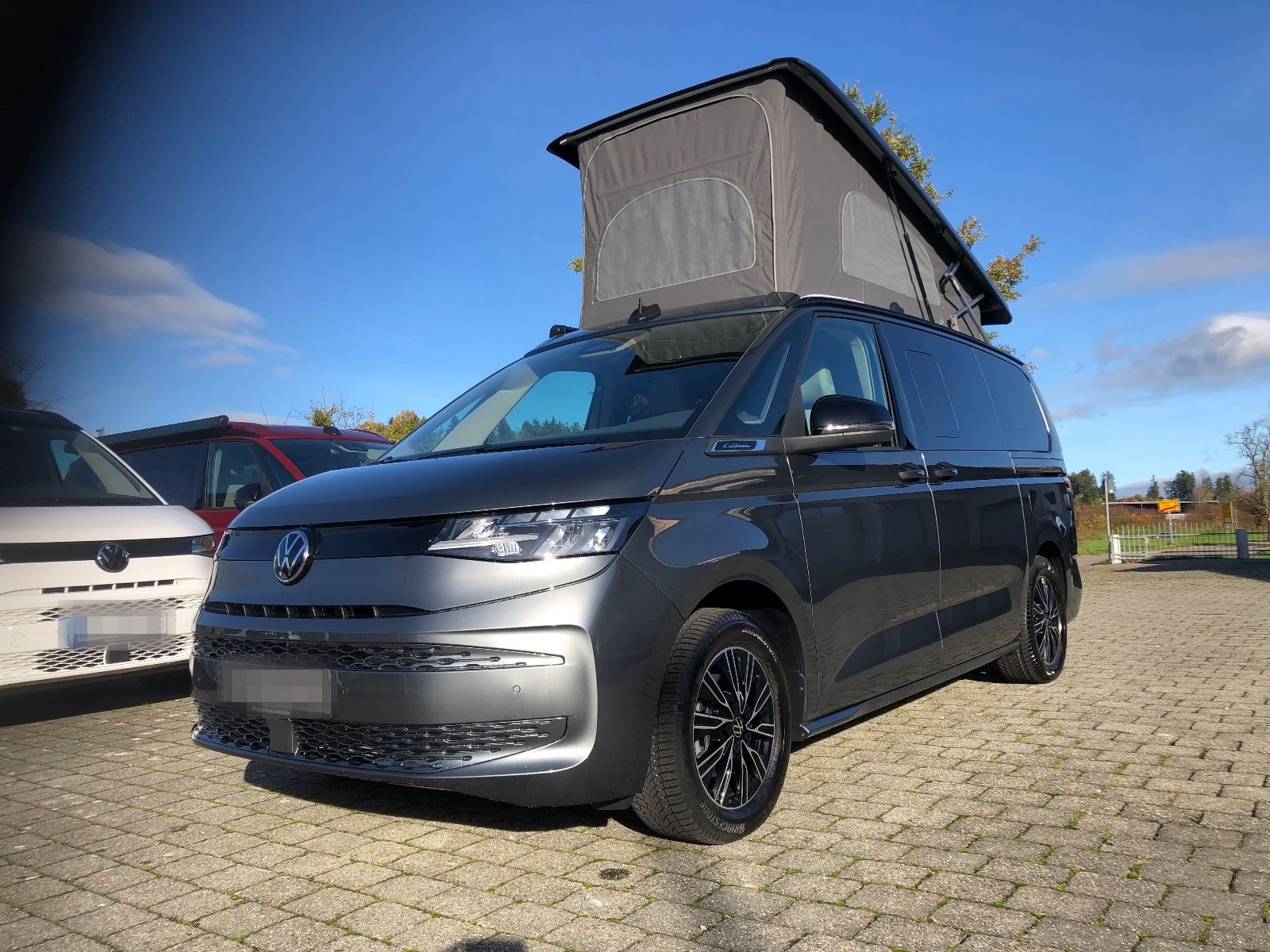 Volkswagen T7 Calif Beach Tour+Standheizung+230 Volt- Lager foto 3