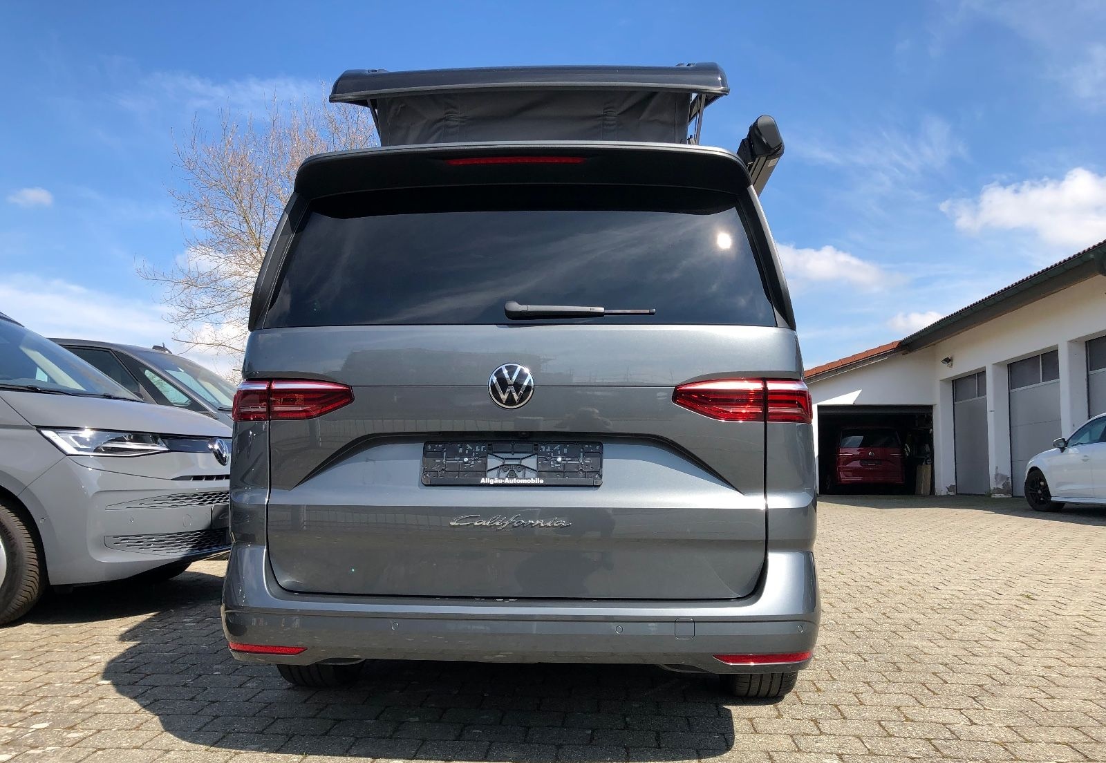 Volkswagen T7 Calif Beach Tour+Standheizung+230 Volt- Lager foto 7