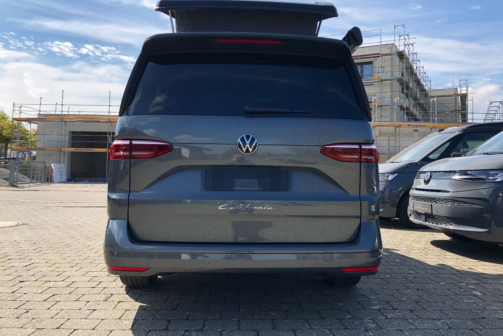Volkswagen T7 Calif Beach Tour+Standheizung+230 Volt- Lager foto 9
