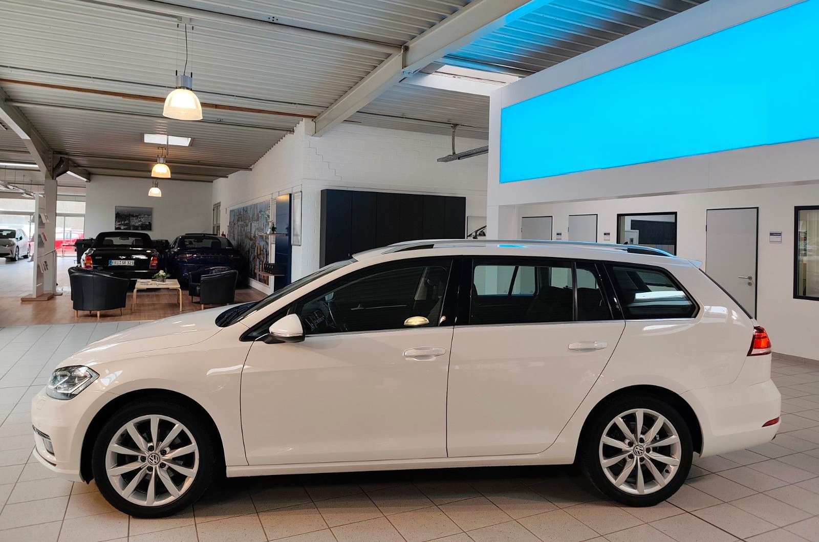 Volkswagen Golf VII Variant Highline DSG *ACC*LED*Massage* foto 2