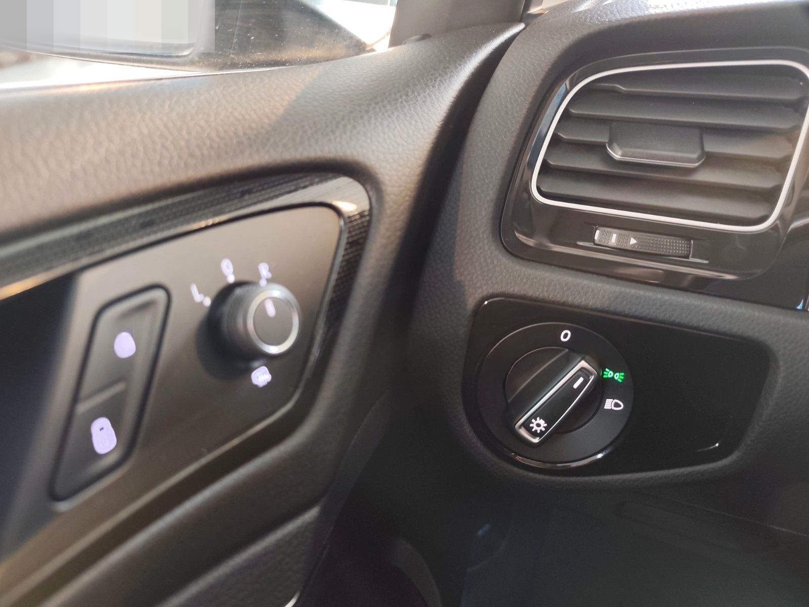 Volkswagen Golf VII Variant Highline DSG *ACC*LED*Massage* foto 19