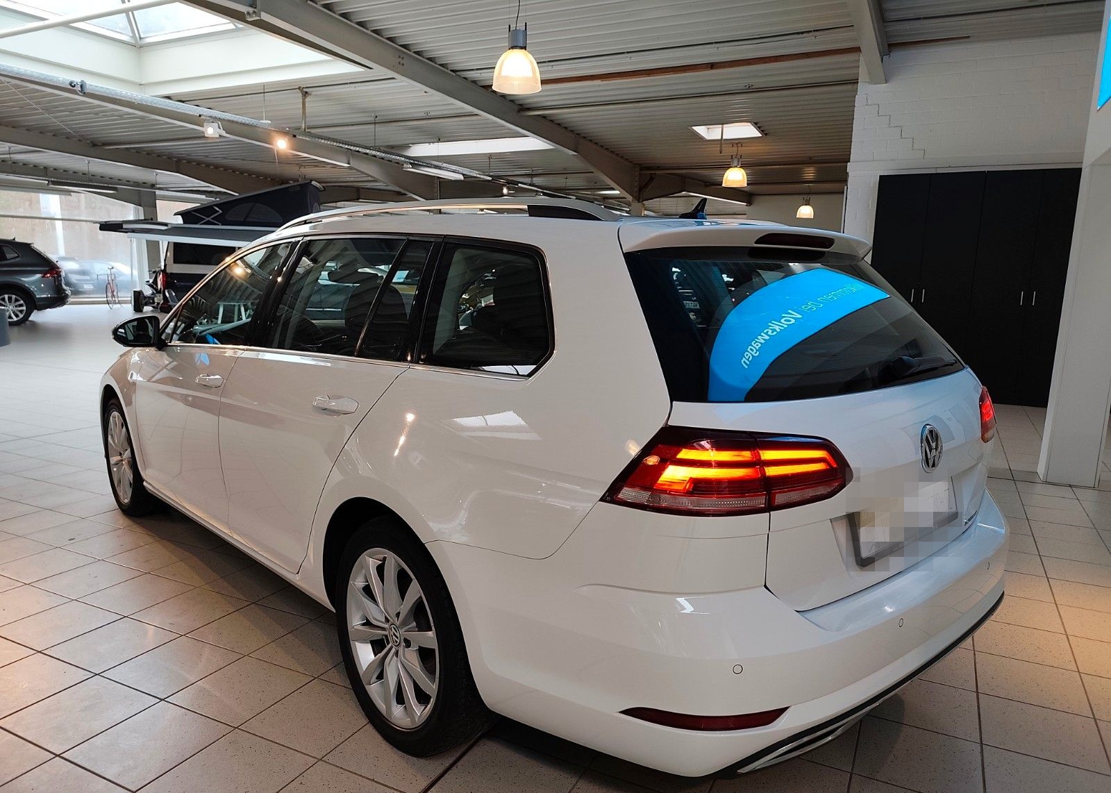 Volkswagen Golf VII Variant Highline DSG *ACC*LED*Massage* foto 3