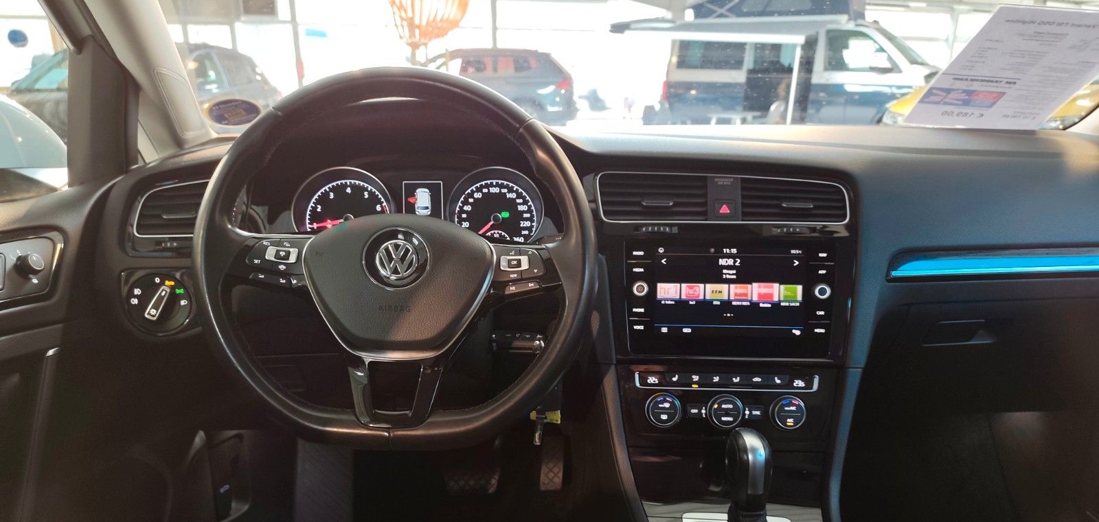 Volkswagen Golf VII Variant Highline DSG *ACC*LED*Massage* foto 10