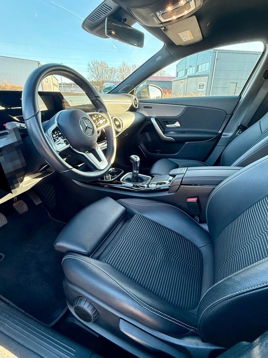 Mercedes-Benz A 180 - Benziner 136PS Schalter foto 8