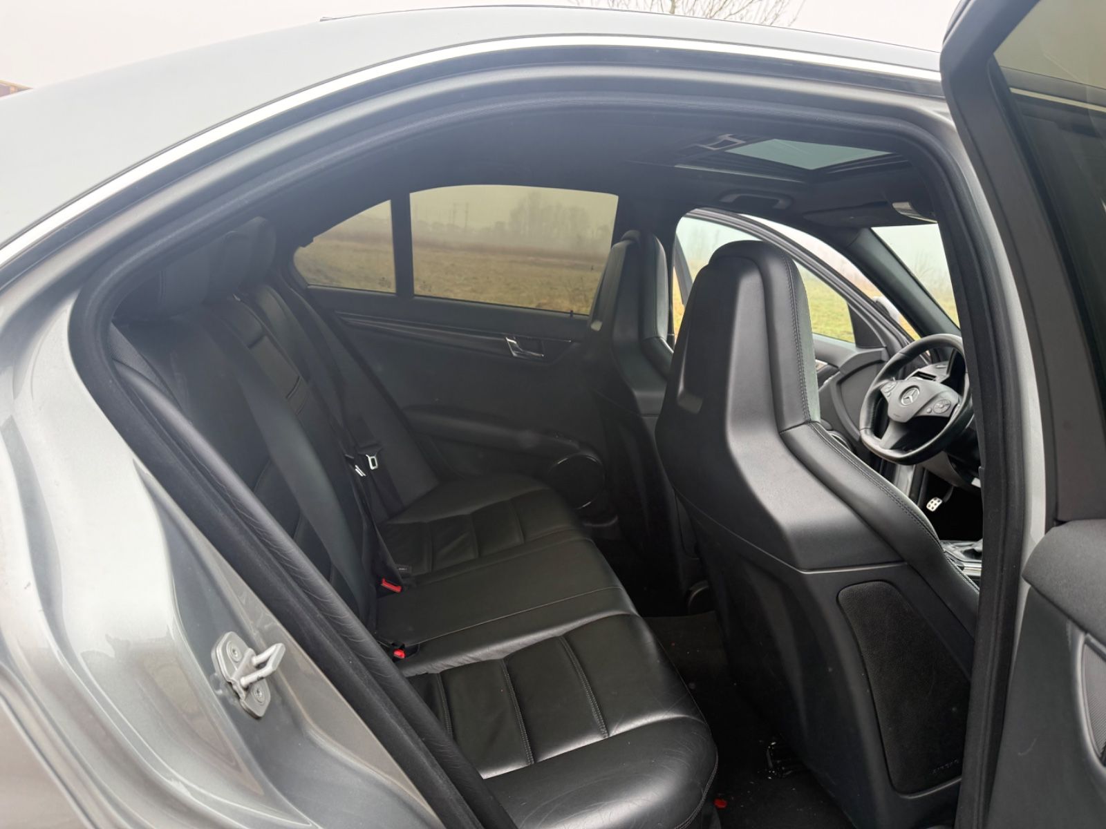 Mercedes-Benz C 63 AMG C Limousine C 63 AMG foto 16