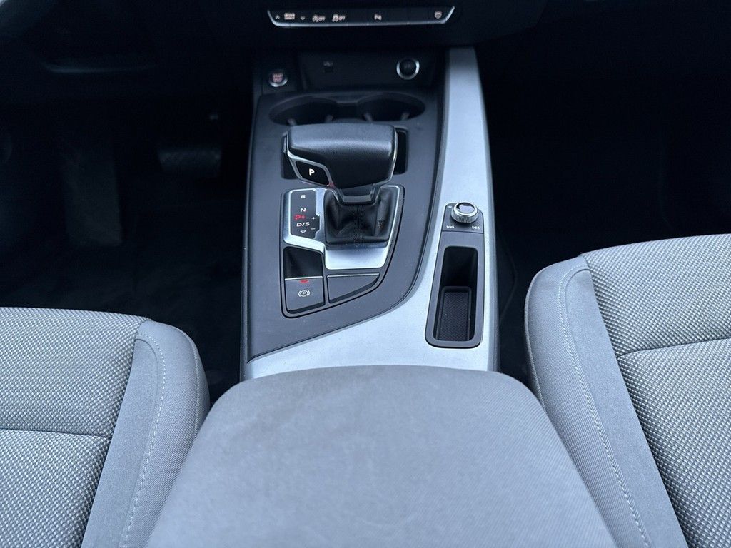 Audi A4 Lim. advanced 40 TDI quattro S tronic *Navi* foto 9
