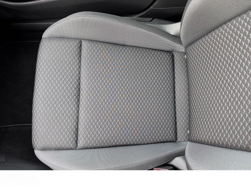 Volkswagen Golf 2.0 TDI Active DSG NAVI KAM ACC LED SHZ PDC foto 20