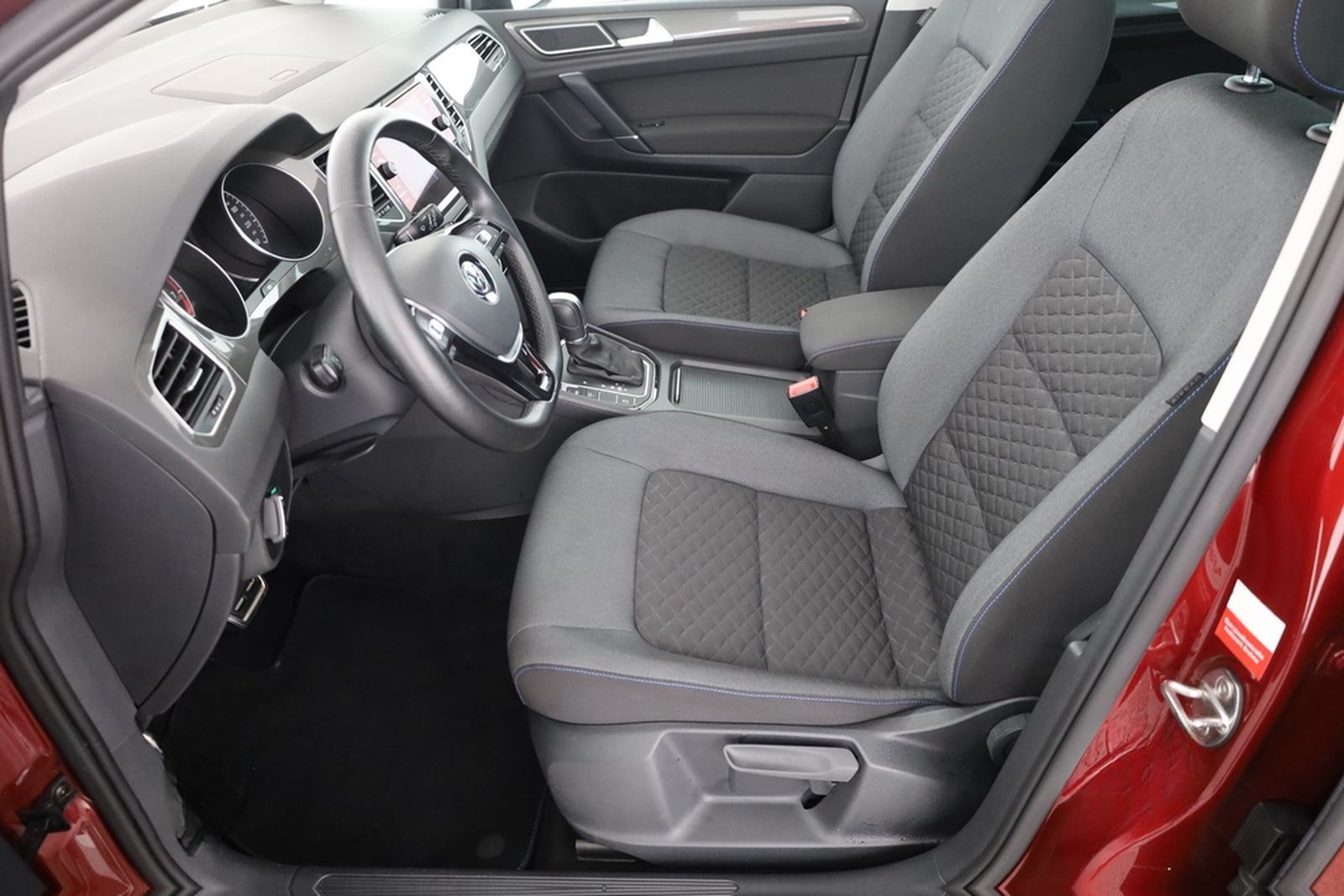 Volkswagen Golf Sportsvan 1.5 TSI Join LED Panorama ACC foto 22