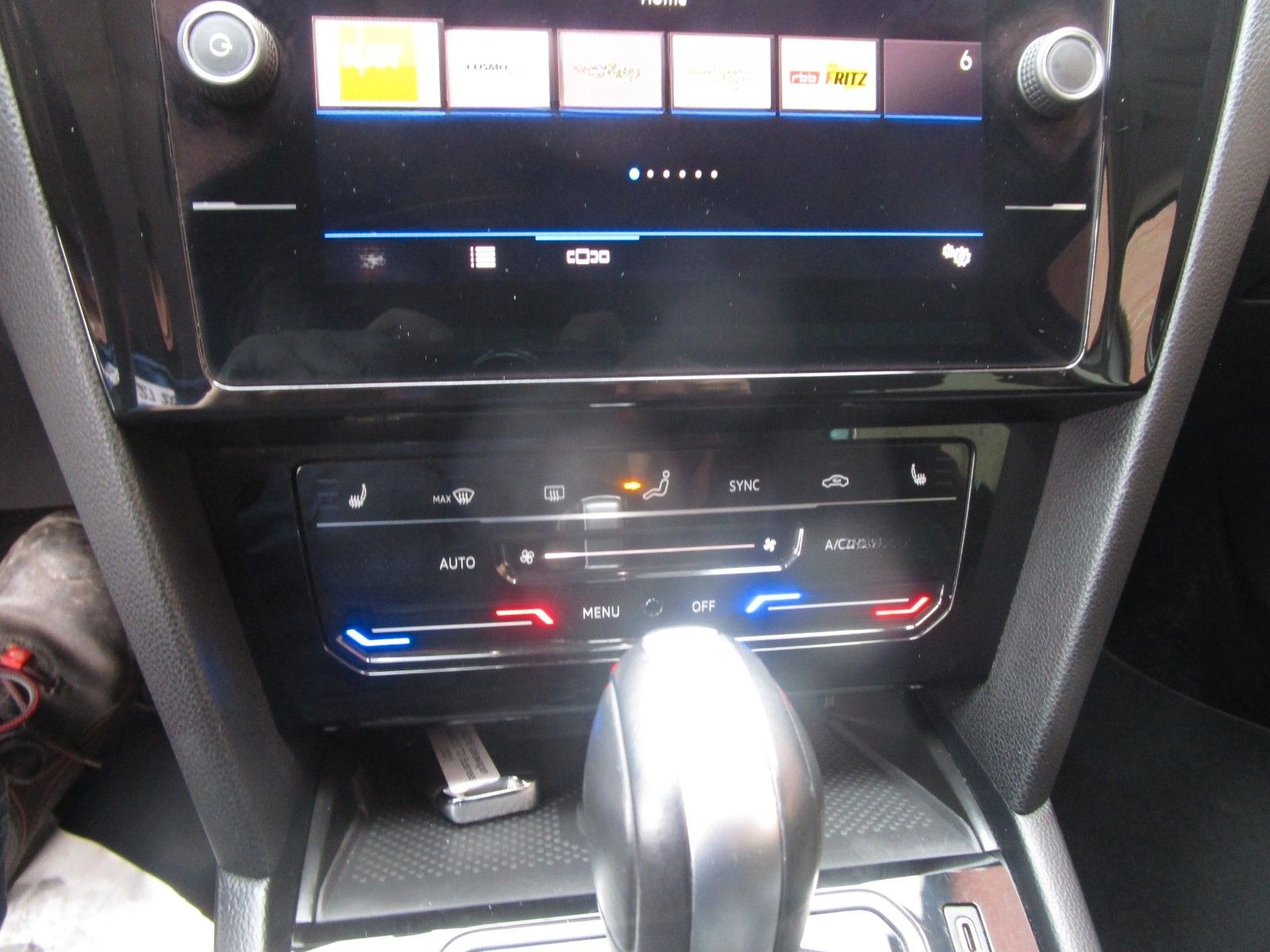 Volkswagen Passat Variant Business foto 10