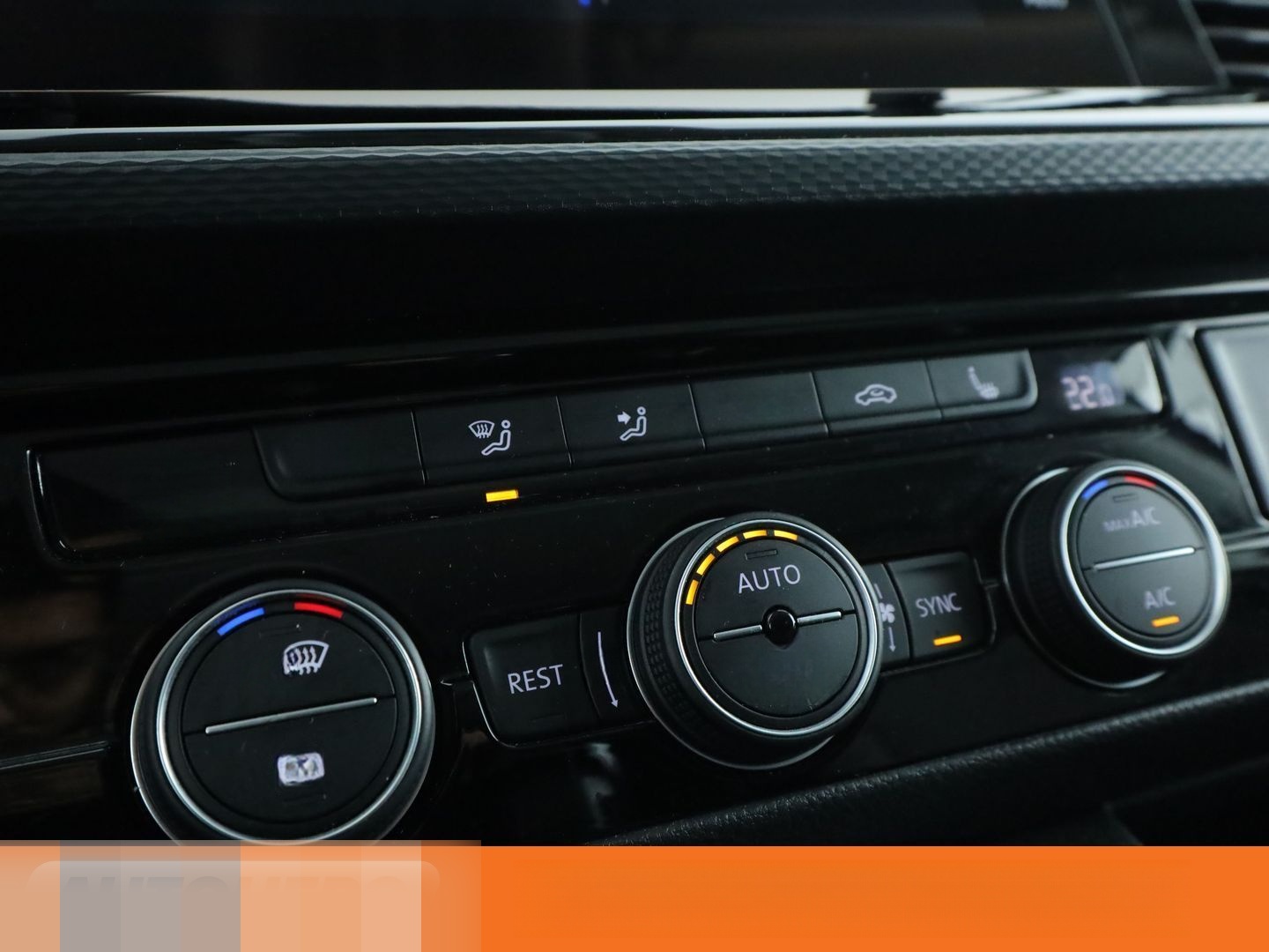 Volkswagen T6 Multivan 2.0 TDI Generation Six FWD Aut.*NAVI foto 24