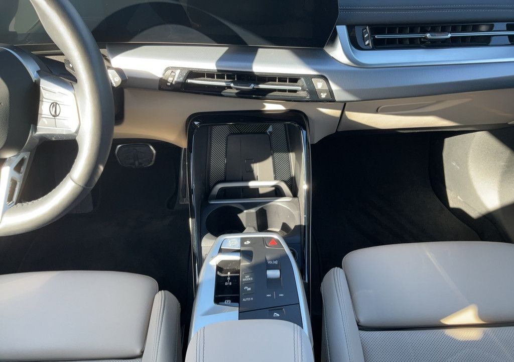 BMW 220i Active Tourer M-SPORT LED NAVI H/K 18" AHK foto 12