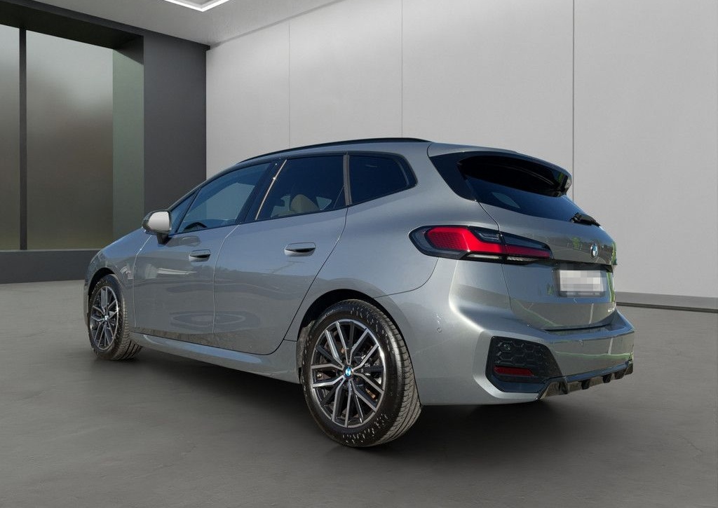 BMW 220i Active Tourer M-SPORT LED NAVI H/K 18" AHK foto 14