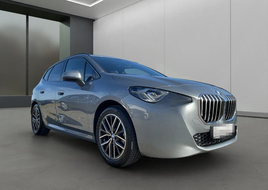 BMW 220i Active Tourer M-SPORT LED NAVI H/K 18" AHK foto 16