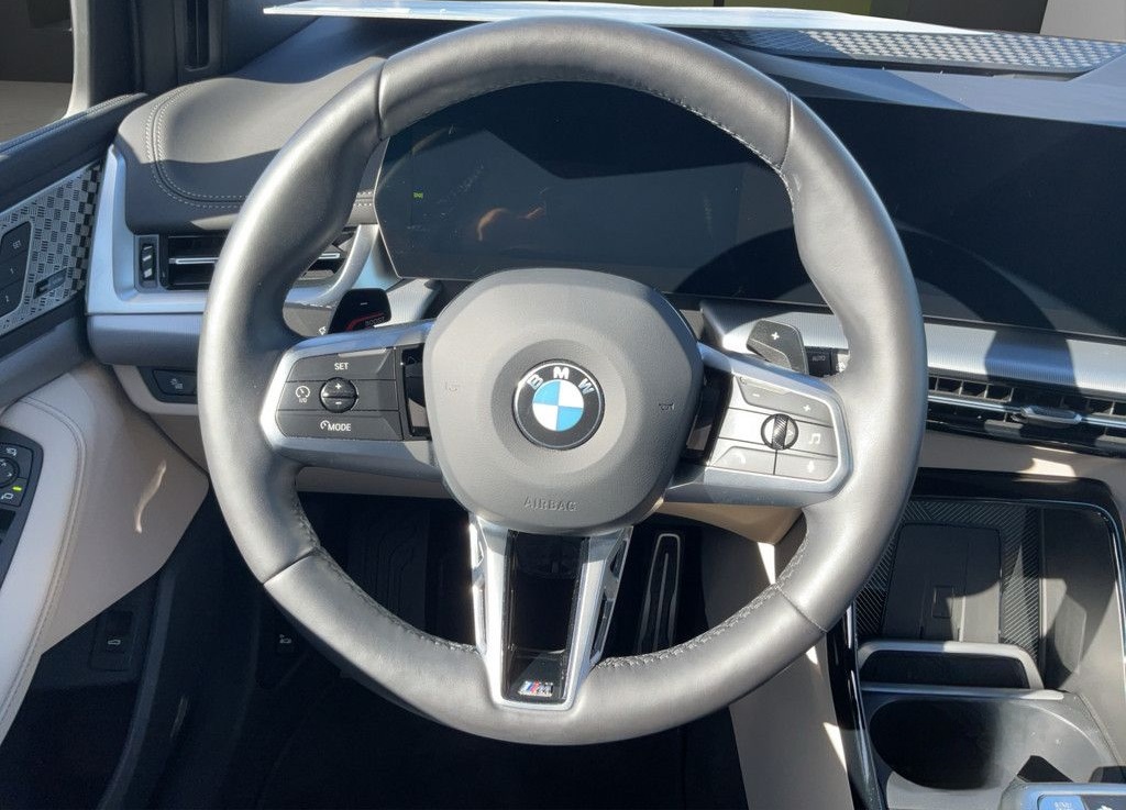 BMW 220i Active Tourer M-SPORT LED NAVI H/K 18" AHK foto 7