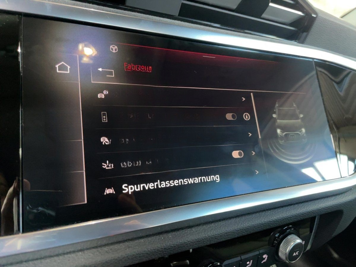 Audi Q3 S line MATRIX-NAVI+PANO+ACC+KAM+SHZ foto 12